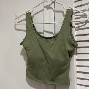 Klassy network scoop neck brami tank crop green/olive